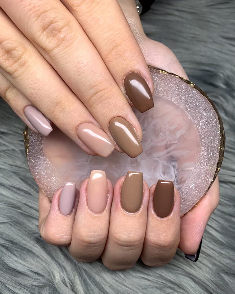 Venalisa UV/LED Gél Lakk 7.5 ml No.709 2