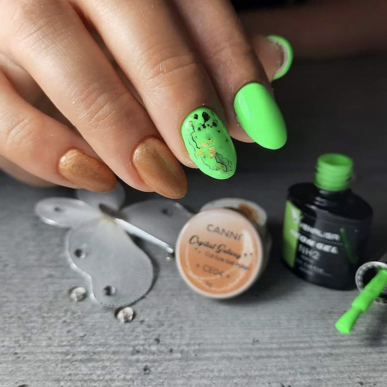 CANNI Crystal Galaxy Cat Eye gél lakk 5ml (tégelyes) - No.CE04 2