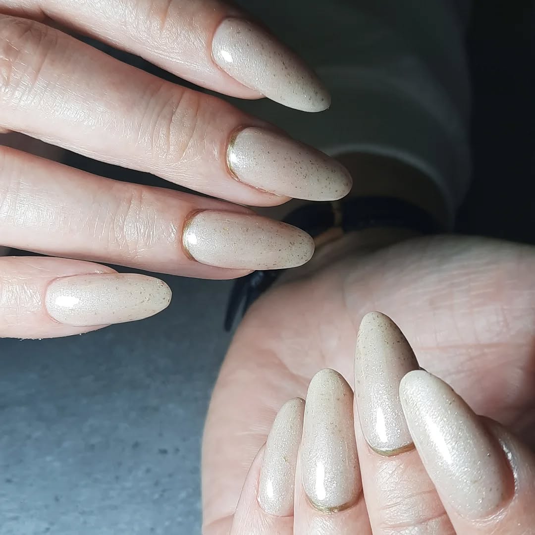 Venalisa UV/LED Gél Lakk 7.5 ml No.743 4