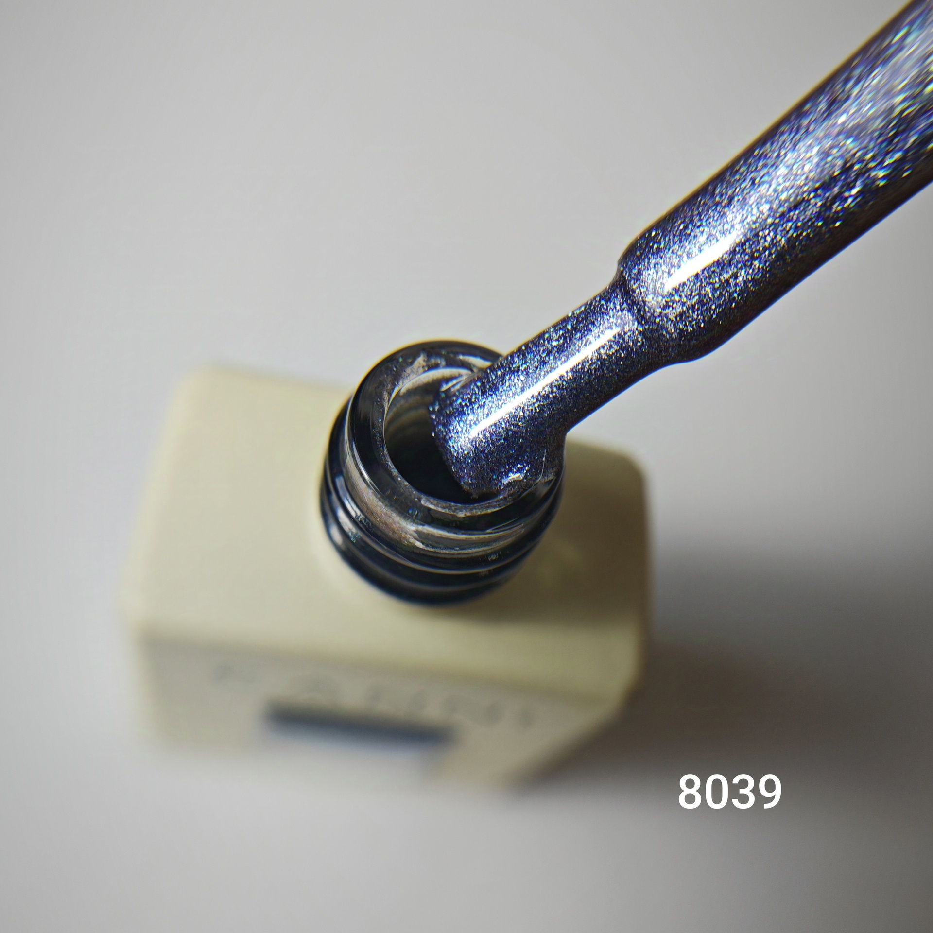 CANNI HEMA FREE UV/LED gél lakk 9ml No.8039 2