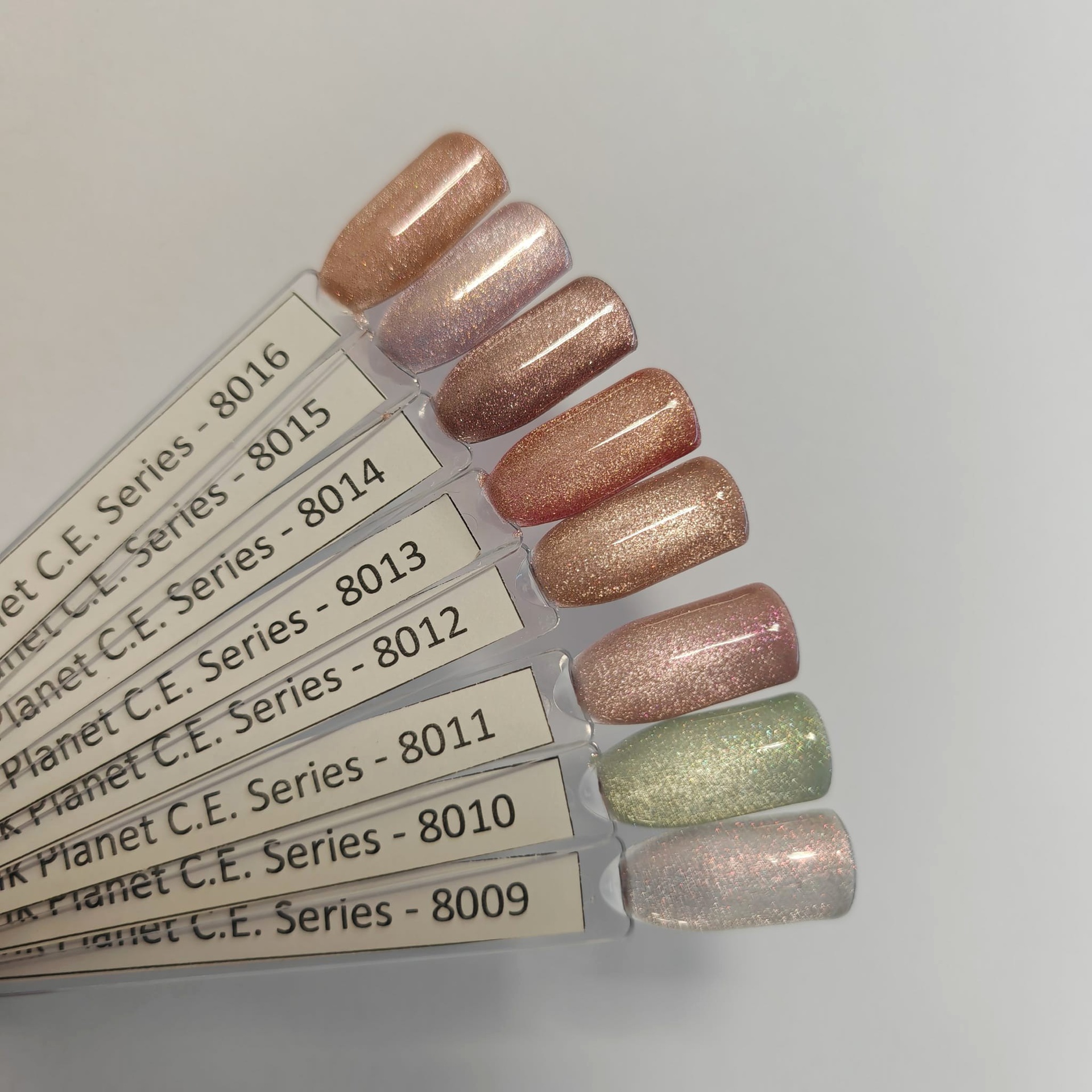 CANNI HEMA FREE UV/LED gél lakk 9ml No.8010 2