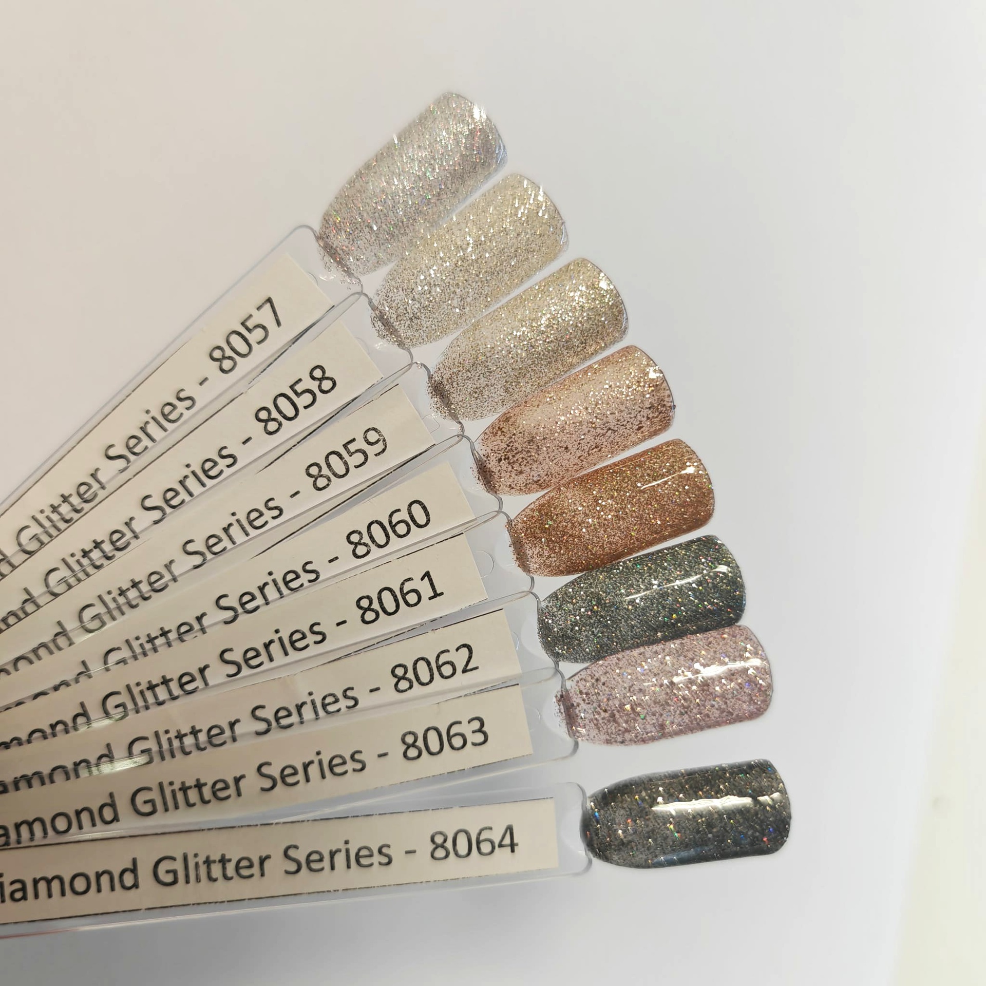 CANNI HEMA FREE UV/LED gél lakk 9ml No.8060 2