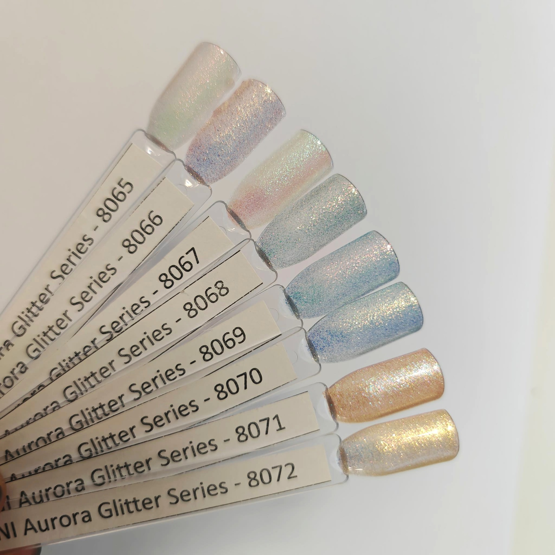 CANNI HEMA FREE UV/LED gél lakk 9ml No.8068 2