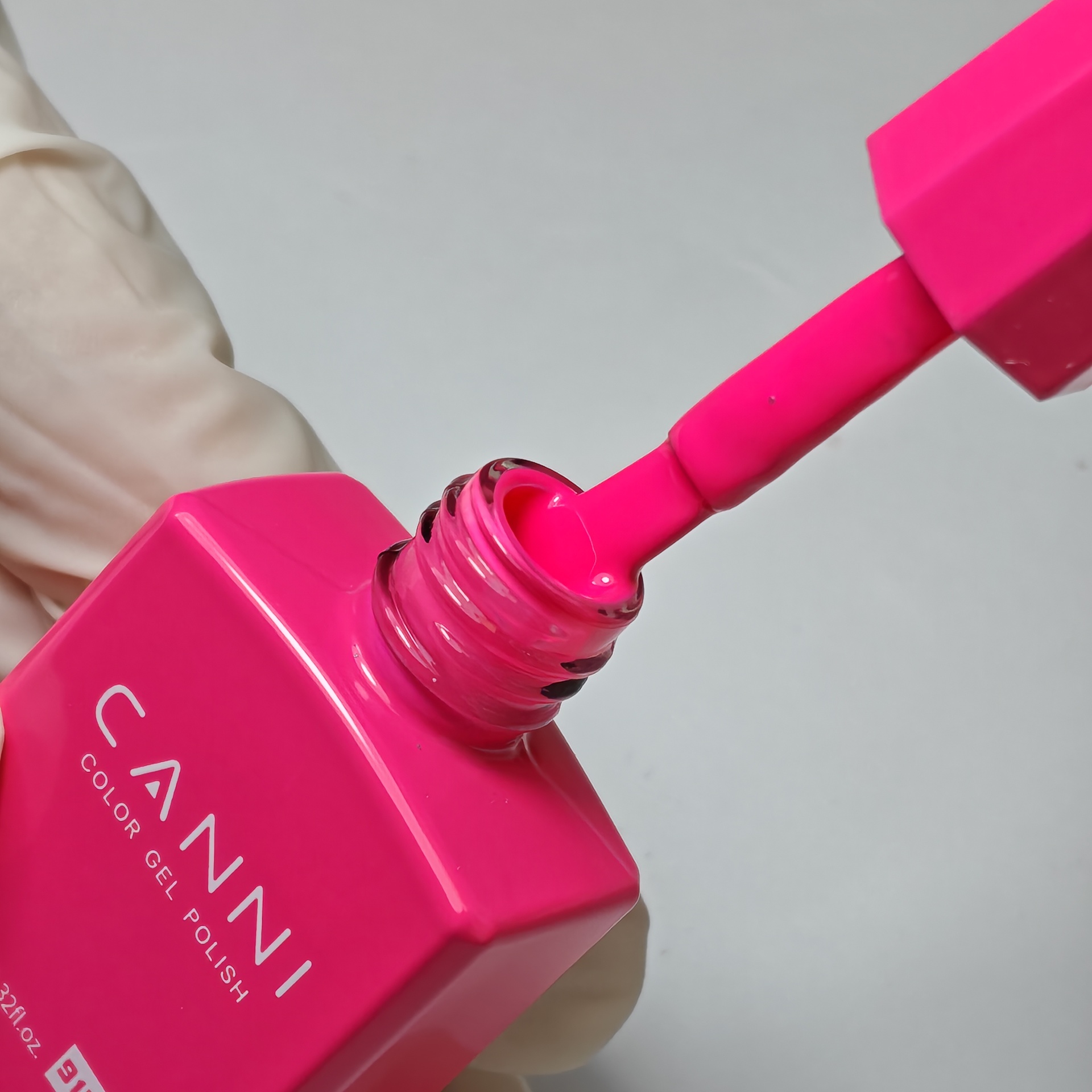 CANNI HEMA FREE UV/LED gél lakk 9ml No.9176 3