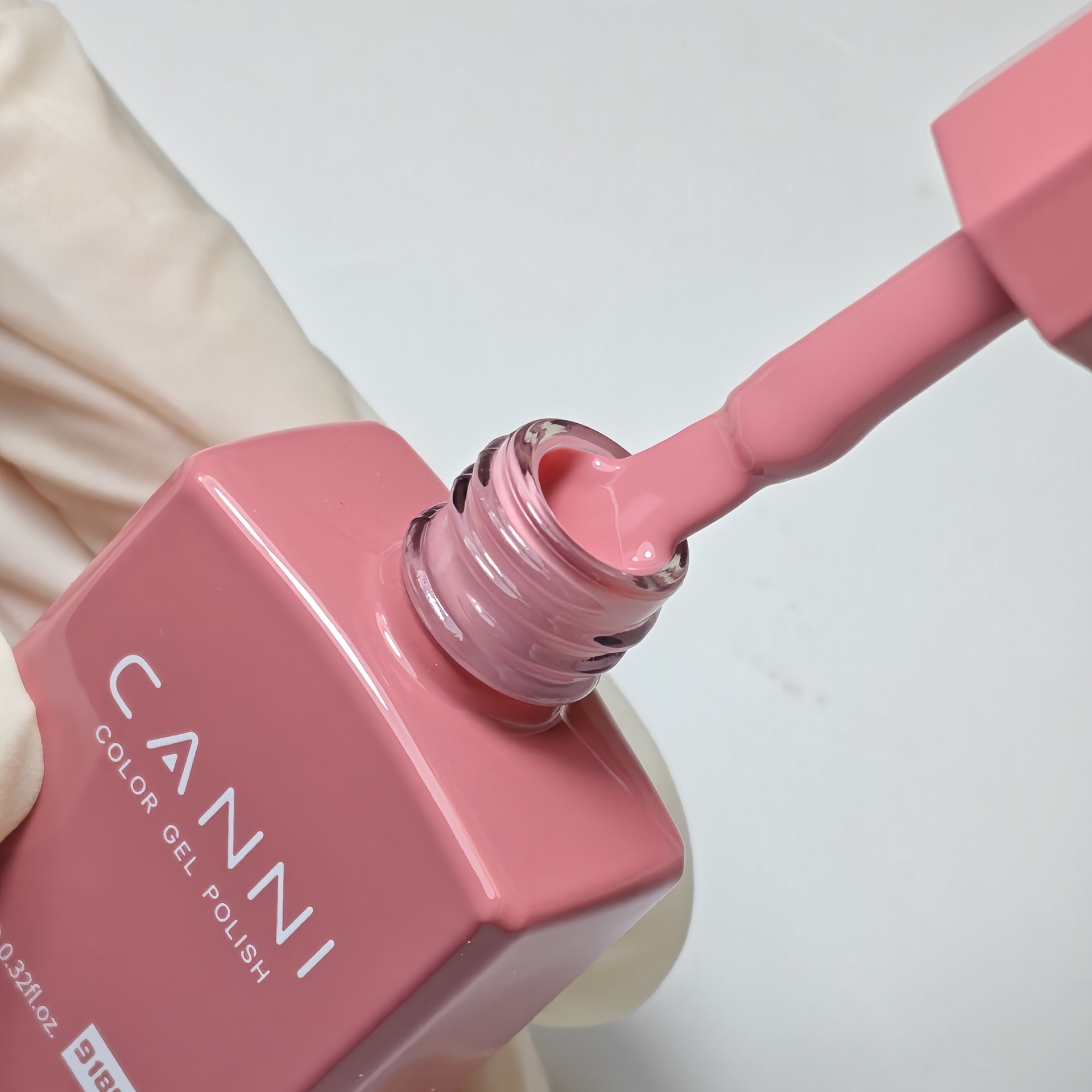 CANNI HEMA FREE UV/LED gél lakk 9ml No.9180 2