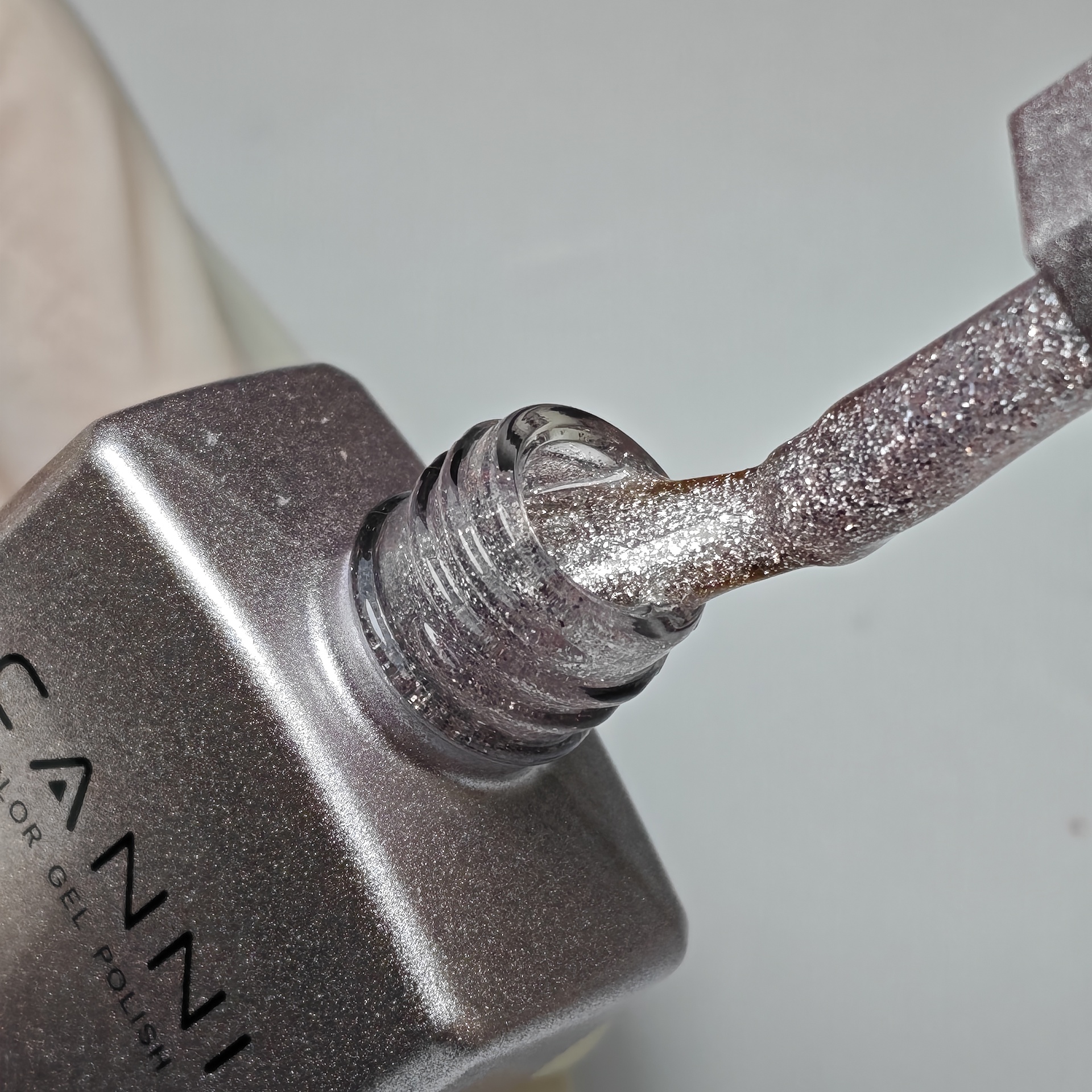 CANNI HEMA FREE UV/LED gél lakk 9ml No.9182 3