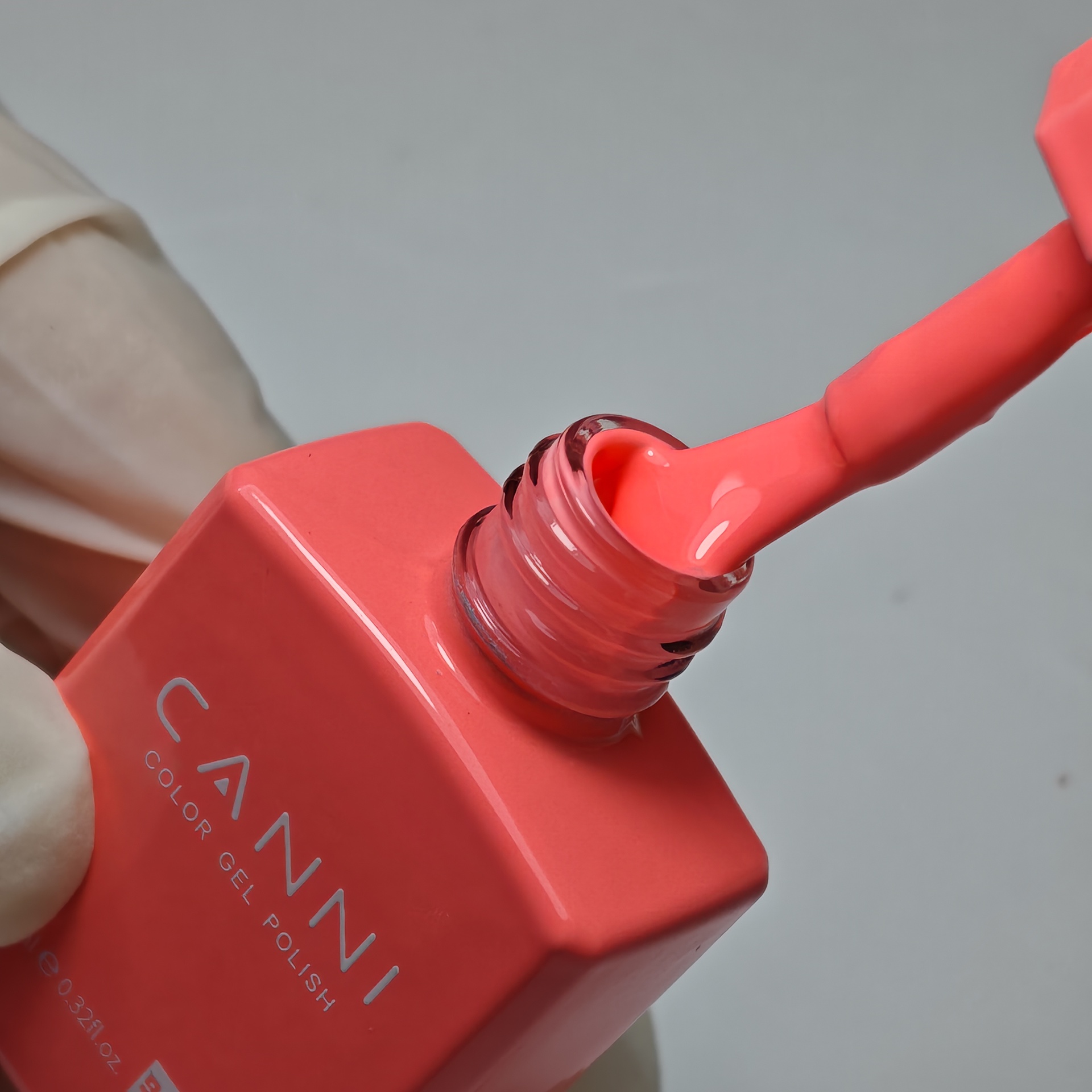 CANNI HEMA FREE UV/LED gél lakk 9ml No.9184 2