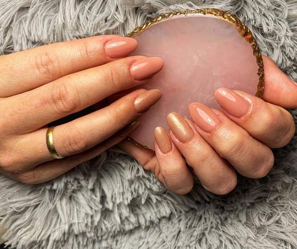 Venalisa UV/LED Gél Lakk 7.5 ml No.710 2