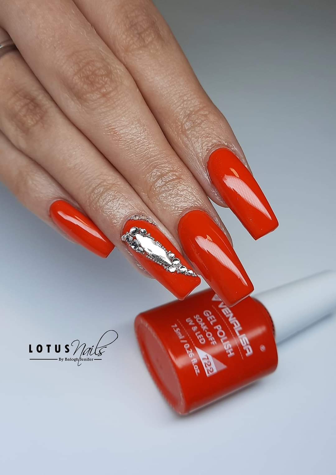 Venalisa UV/LED Gél Lakk 7.5 ml No.722 3