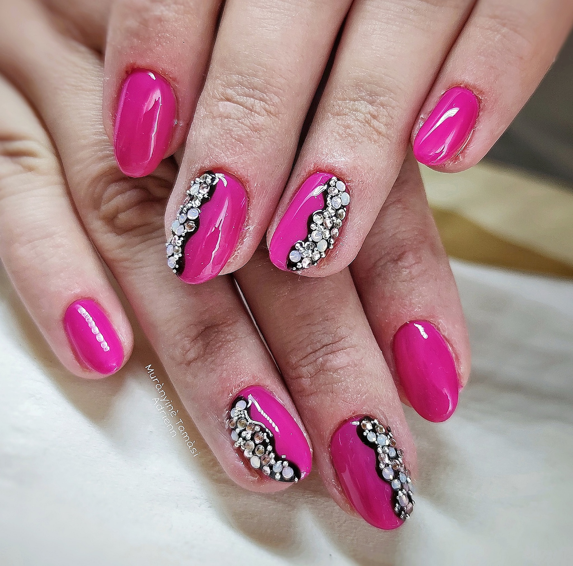 Venalisa UV/LED Gél Lakk 7.5 ml No.733 5