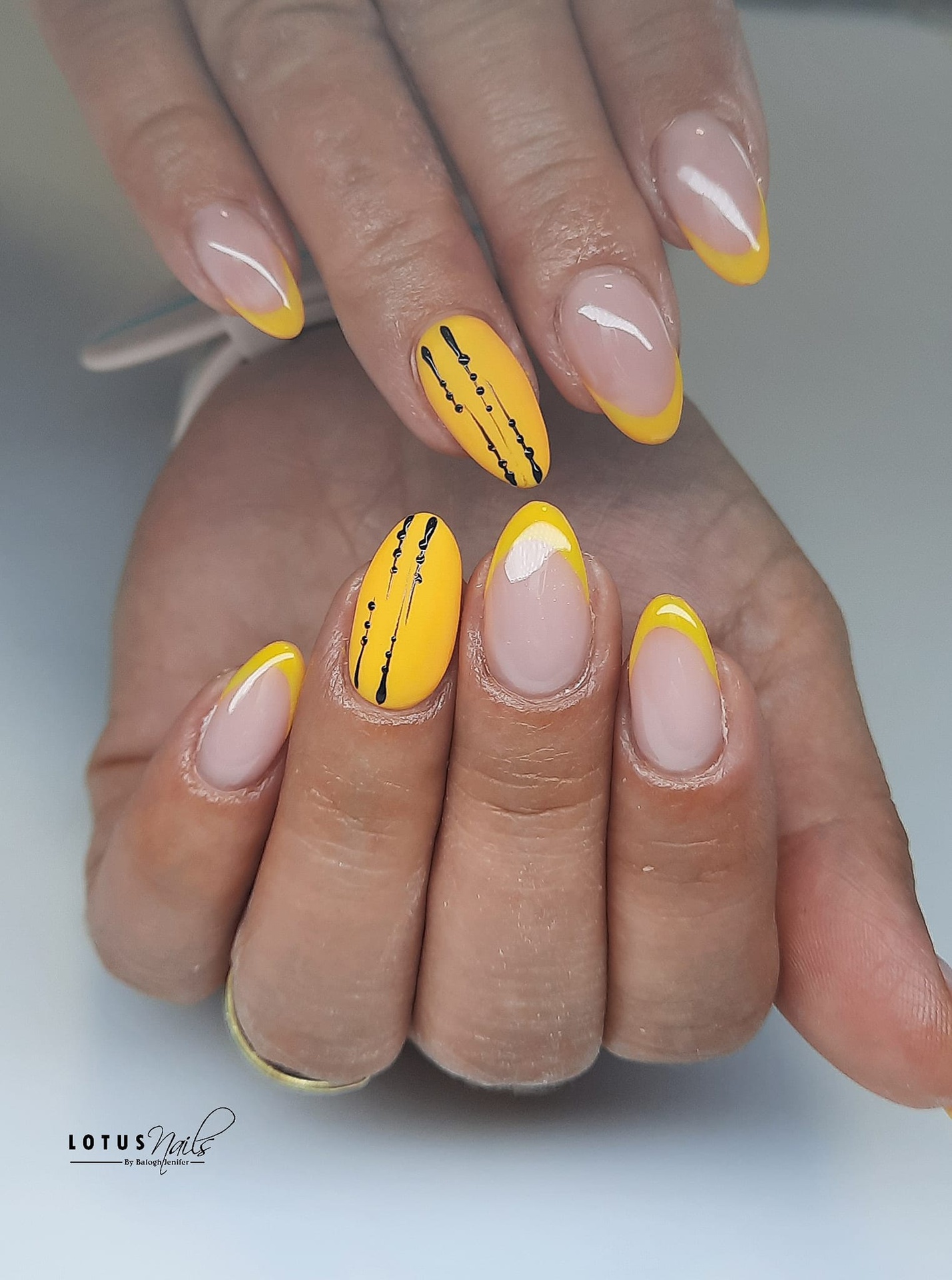 Venalisa UV/LED Gél Lakk No.032 7.5 ml 5