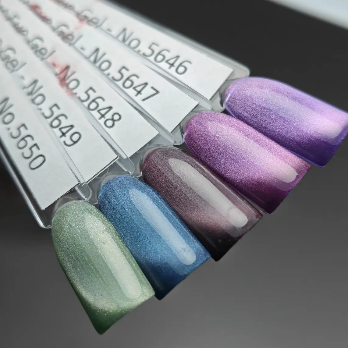 Venalisa UV/LED Gél Lakk 10 ml No.5648 - Cat Eye Gel 2