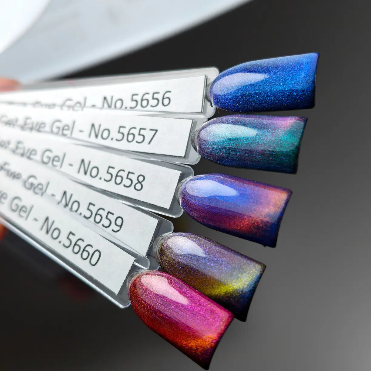 Venalisa UV/LED Gél Lakk 10 ml No.5658 - Cat Eye Gel 2