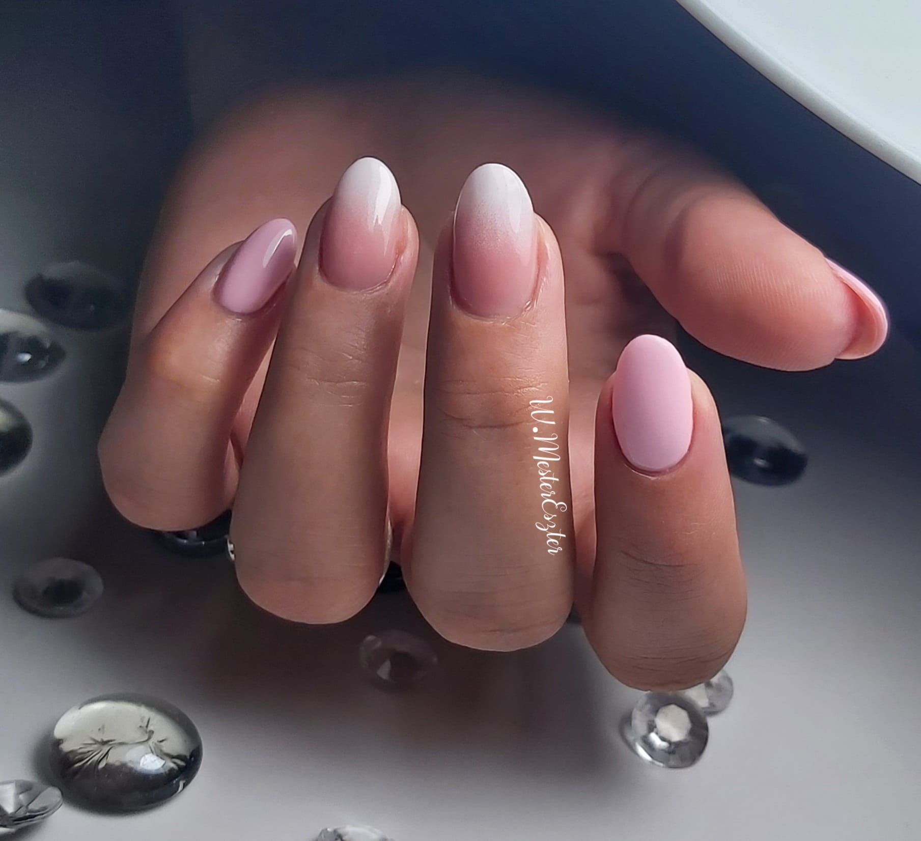 Venalisa UV/LED Gél Lakk No.904 7.5 ml 5