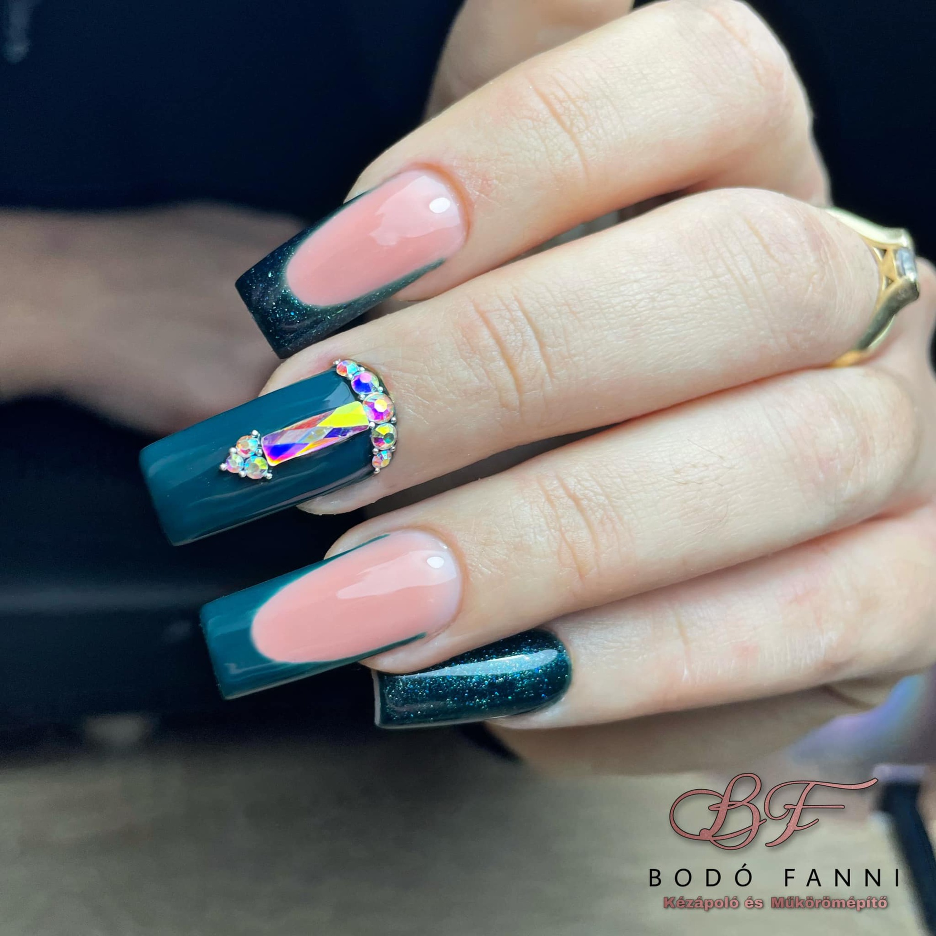 Venalisa UV/LED Gél Lakk No.077 7.5 ml 5